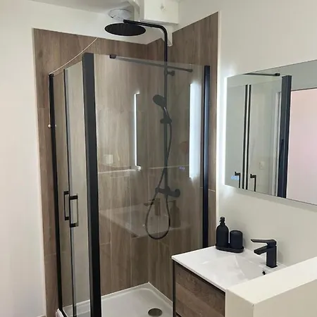 بيت ضيافة Le Clos Saint Fiacre 2*
