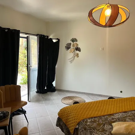 Le Clos Saint Fiacre 2*