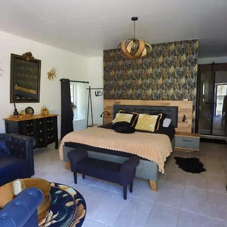 Le Clos Saint Fiacre 2* Carentoir